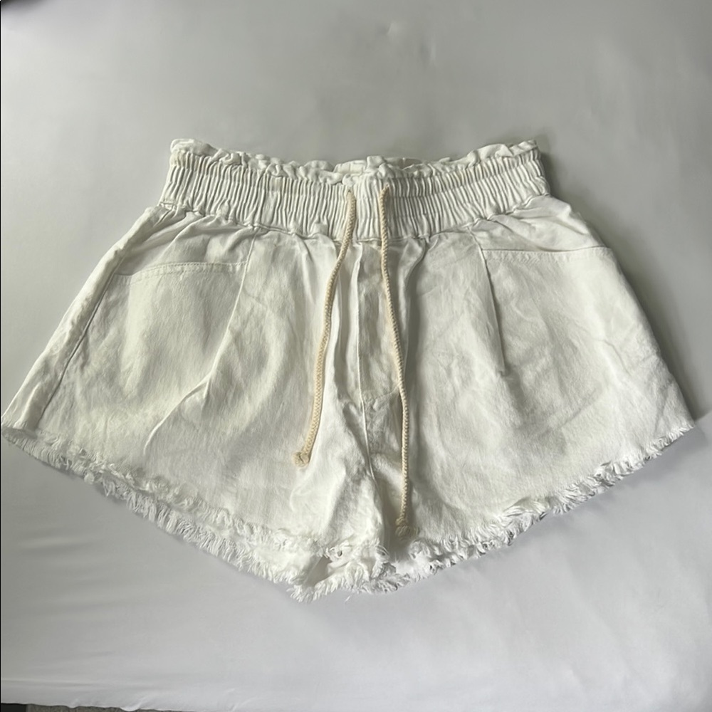 Mustard Seed High Waist White Shorts